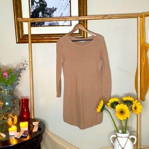 Women’s Wool Knit Knee Length Dress